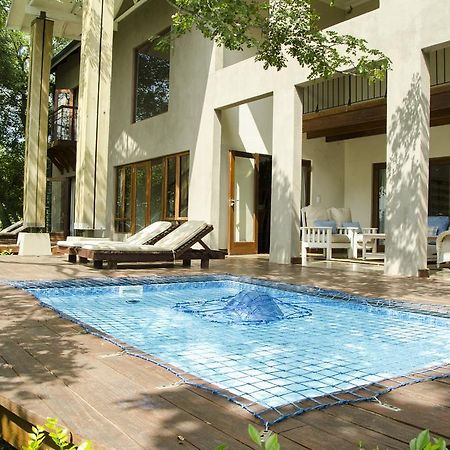 Villa Rostrata-On-Lake Хейзивью Экстерьер фото